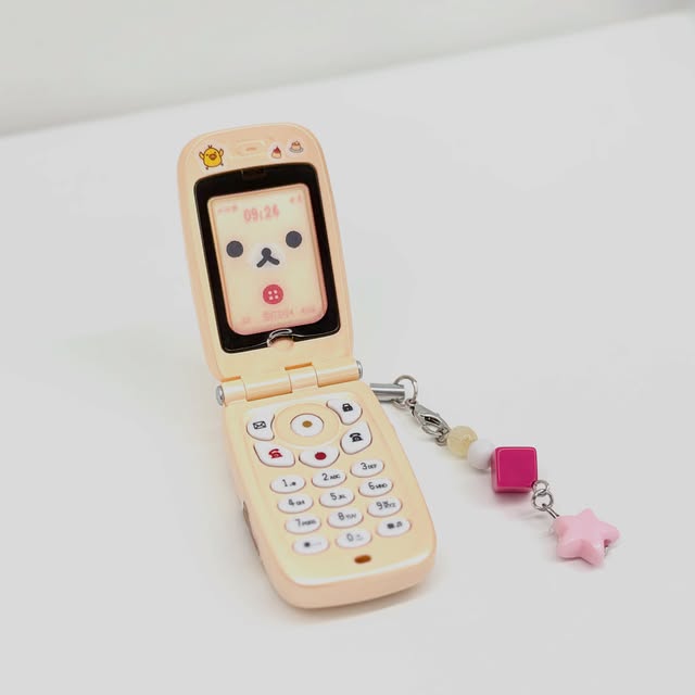 리락쿠마 DIY 폴더폰 스트랩